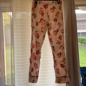 💞💞💞Victoria Secret size small lounge pants